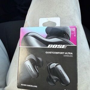 Bose Wireless Earbuds - Black